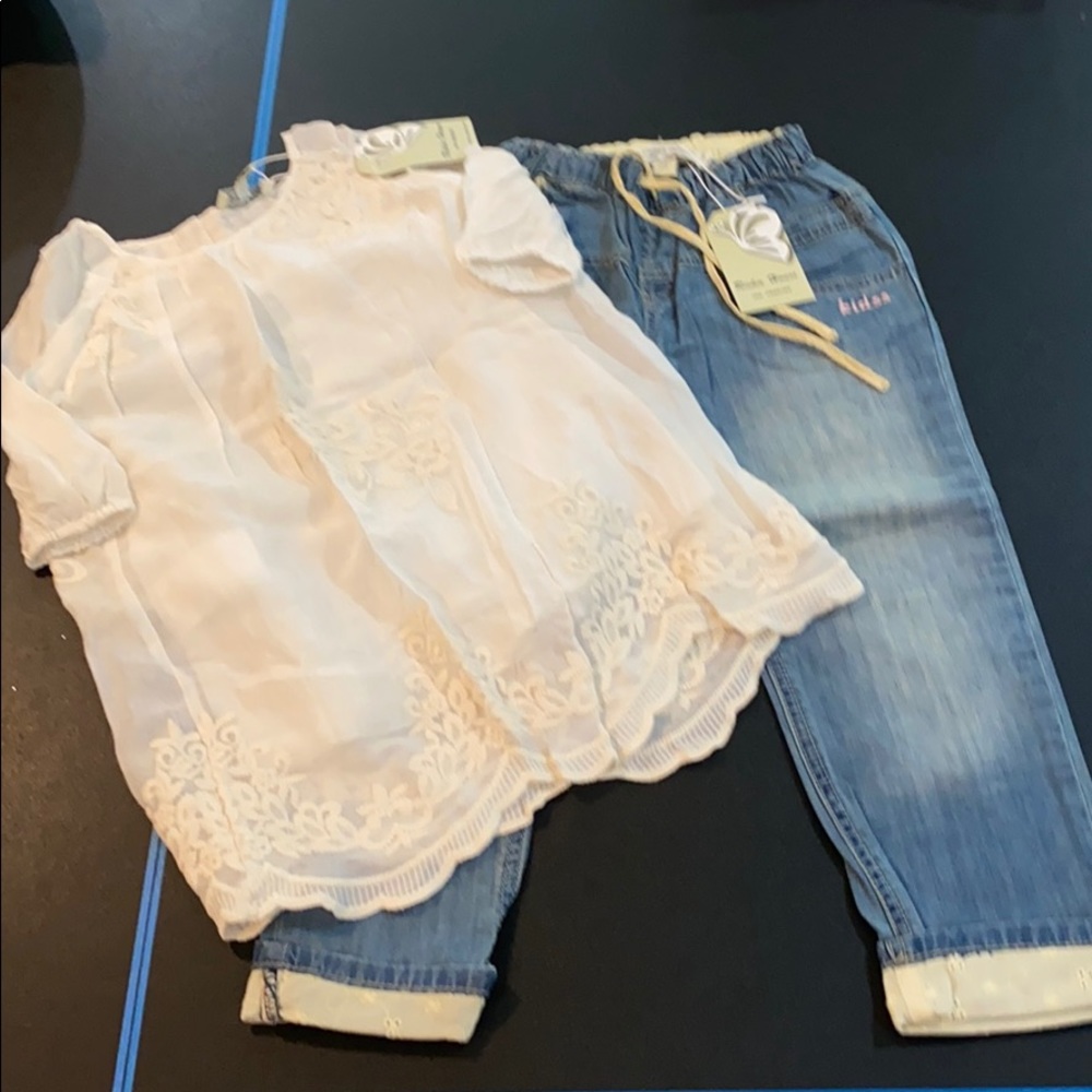 Richie house jeans and blouse size 5
